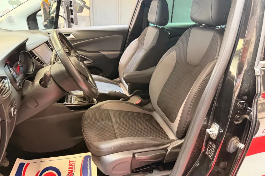 Opel Crossland X 1.2 ECOTEC TURBO 110 INNOVATION