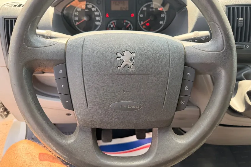 Peugeot Boxer L2H2 2.2 HDI 120