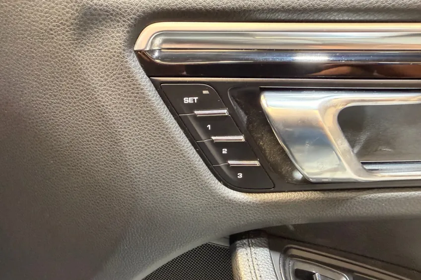Porsche Macan S 3.0 V6 258