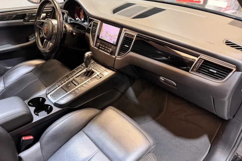 Porsche Macan S 3.0 V6 258