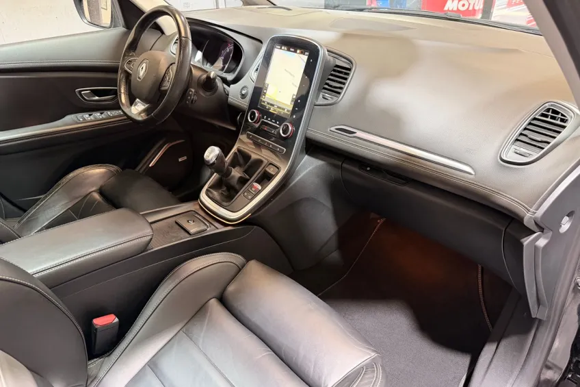 Renault Scenic 4 1.7 BLUE DCI 150 INITIALE PARIS