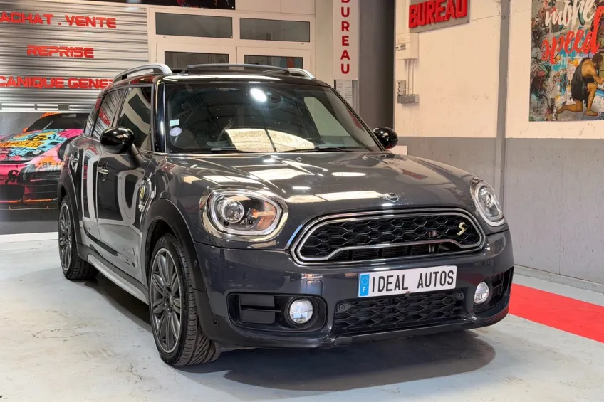Mini Mini COOPER SE ALL4 RED HOT CHILI 136+88 BVA6