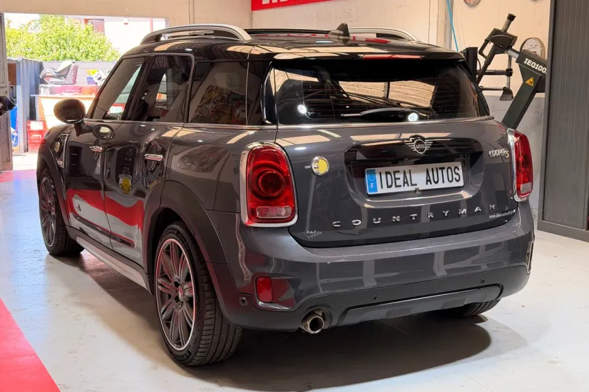 Mini Mini COOPER SE ALL4 RED HOT CHILI 136+88 BVA6