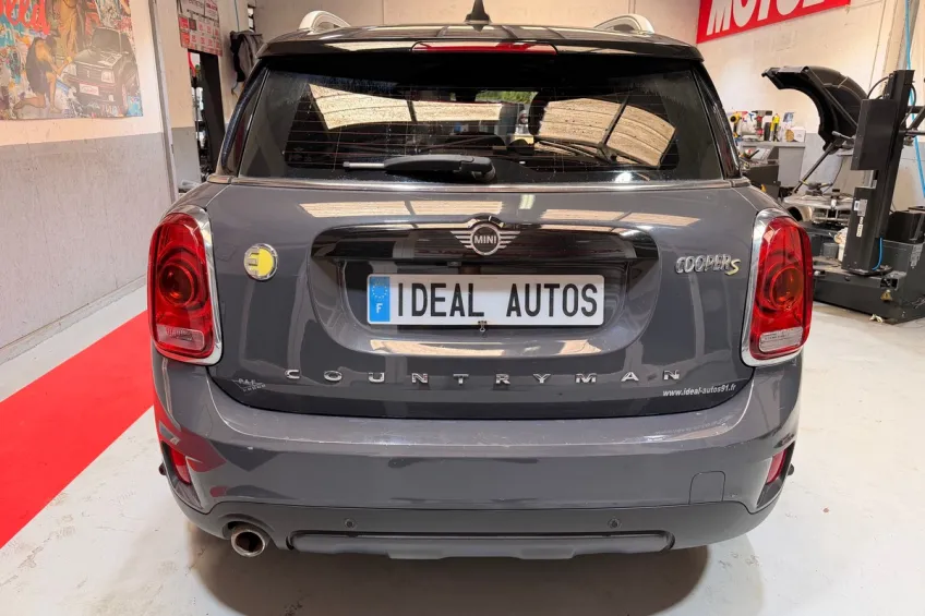 Mini Mini COOPER SE ALL4 RED HOT CHILI 136+88 BVA6